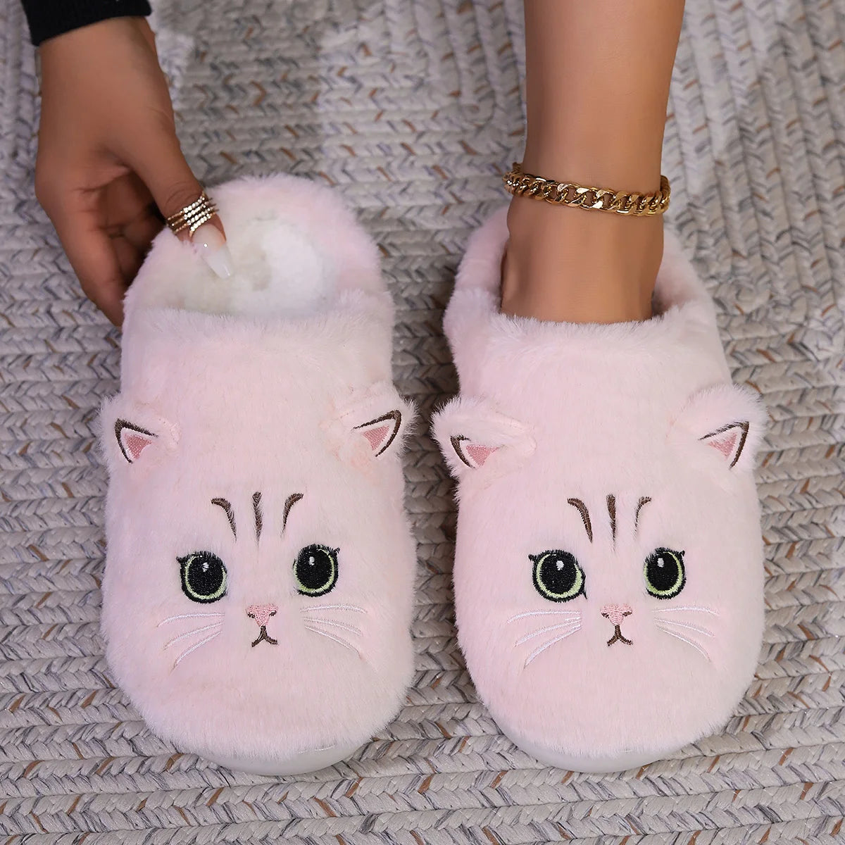 Cat Fuzzy Slippers