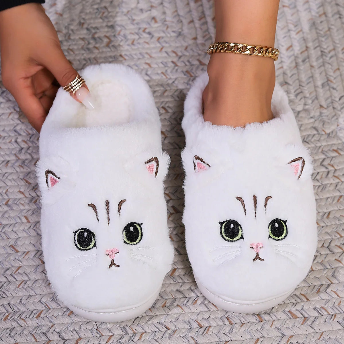 Cat Fuzzy Slippers
